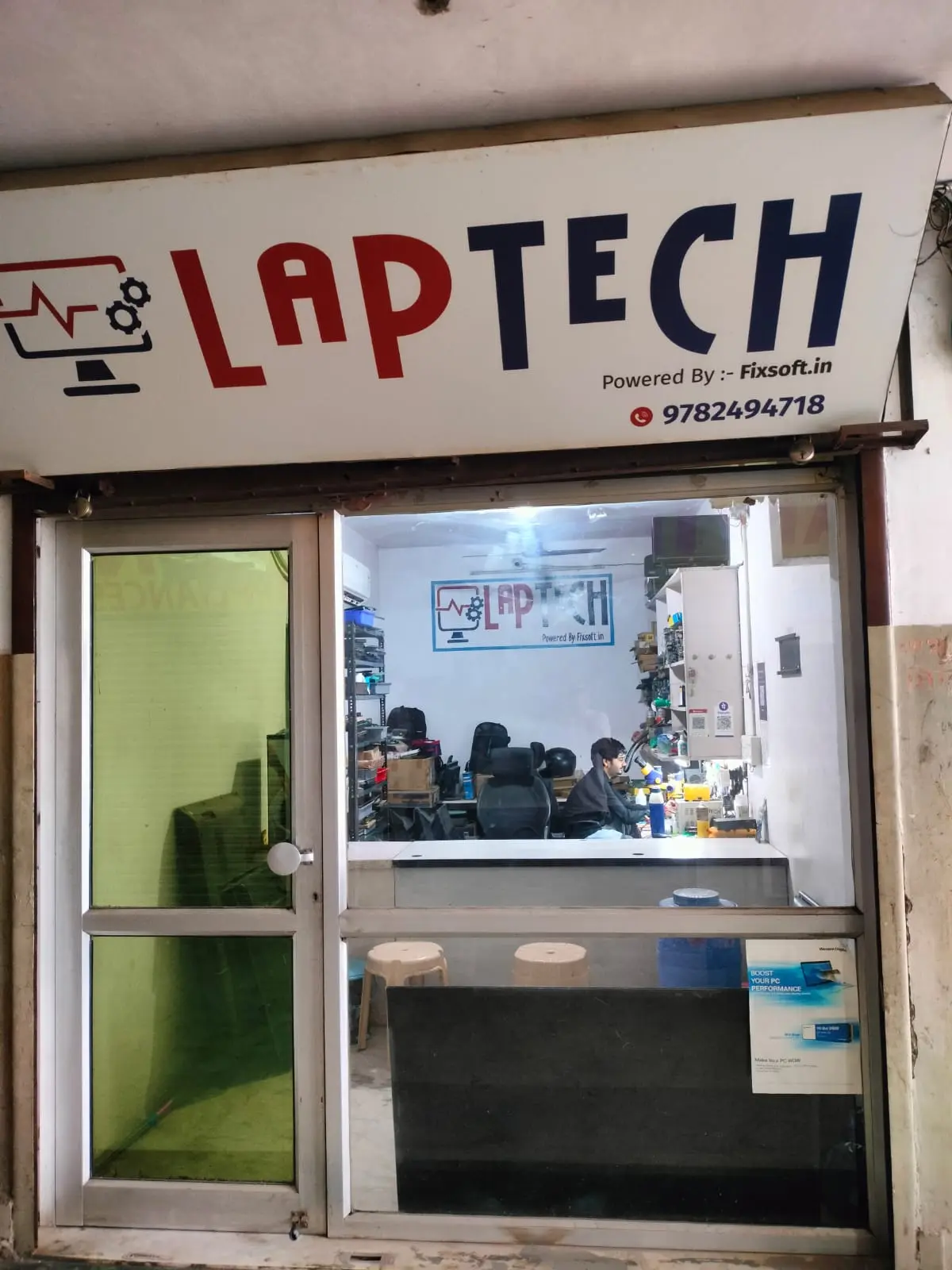 Laptech Repair — Sikar